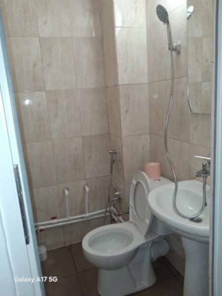 Magheru, Universitate, Romana, ultracentral, stradal, zugravita, ocazie